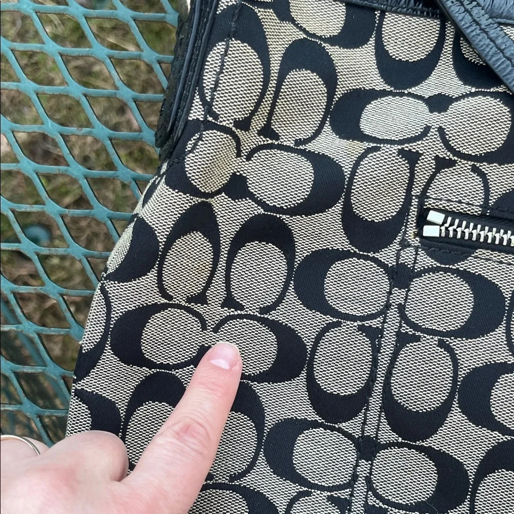 Coach Signature Monogram Shoulder Bag in Black & White Y2K - Picture 8 of 9